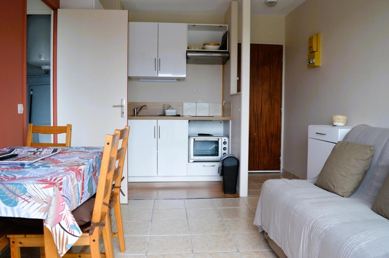 Appartement Au Pied De La Plage - Balcon - Parking 쿠르쇨 쉬르 메르 외부 사진